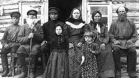 1917: до и после.