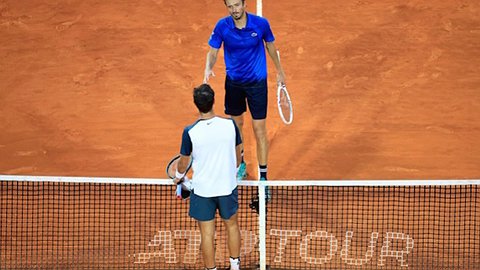 Медведев выиграл сумасшедший матч у Хачанова